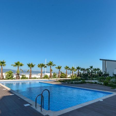 Luxury Modern Apartment With Exceptional Views! Hosted By Sweetstay Gibraltar Exterior photo