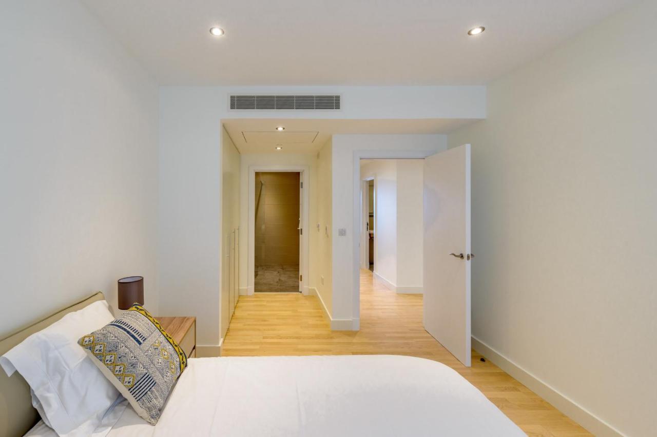 Luxury Modern Apartment With Exceptional Views! Hosted By Sweetstay Gibraltar Exterior photo