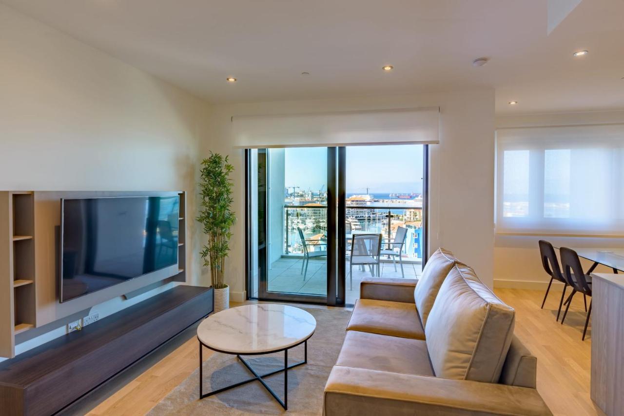 Luxury Modern Apartment With Exceptional Views! Hosted By Sweetstay Gibraltar Exterior photo