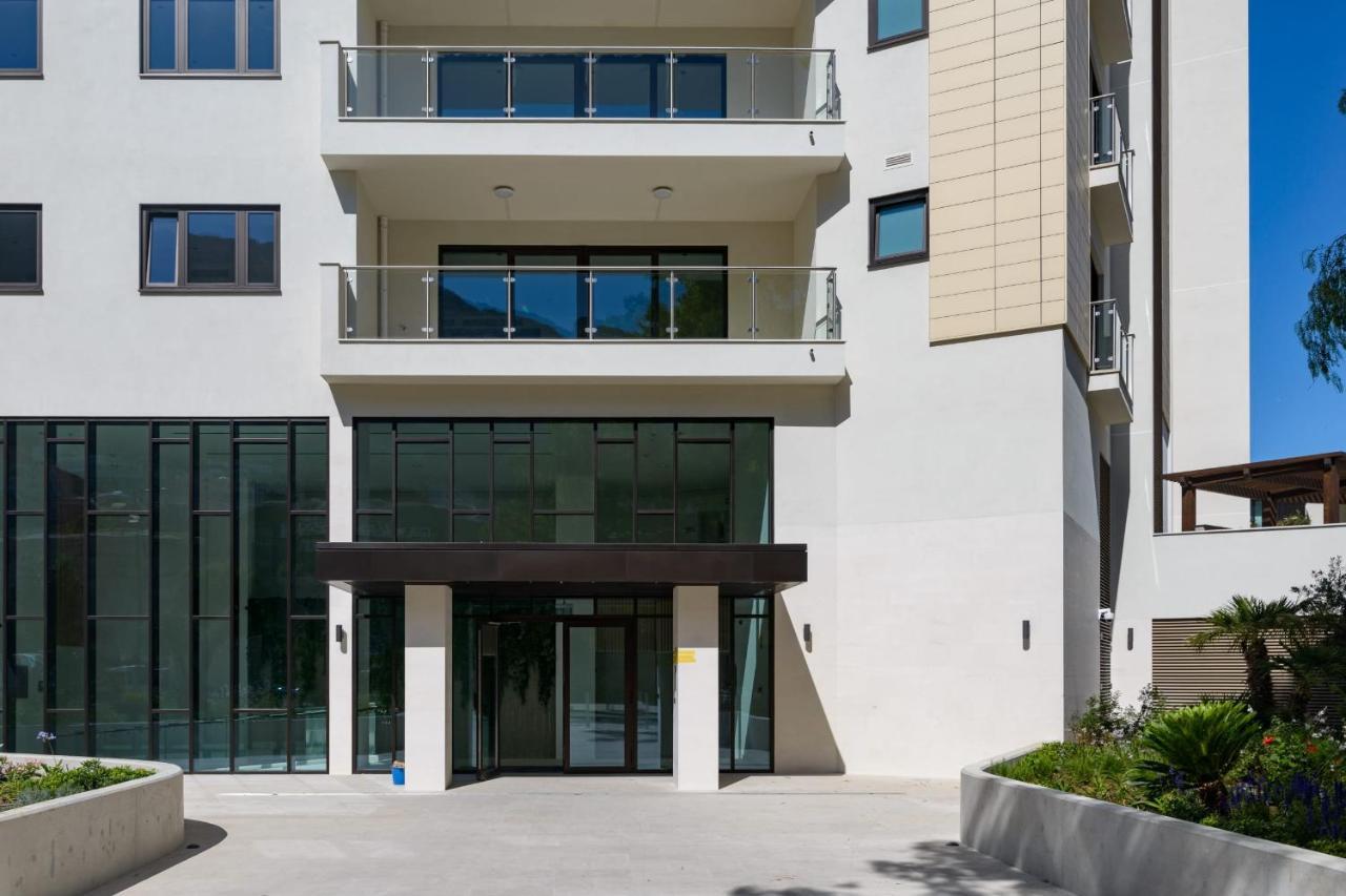 Luxury Modern Apartment With Exceptional Views! Hosted By Sweetstay Gibraltar Exterior photo